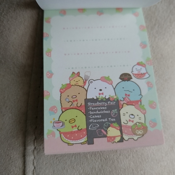San-X Sumikko Gurashi strawberry fair mini memo pad - Cafe - Picture 5 of 5